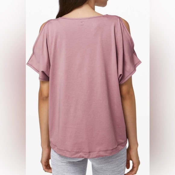 Lululemon Renew The Day Short Sleeve- Women’s Size 4 - Picture 3 of 9